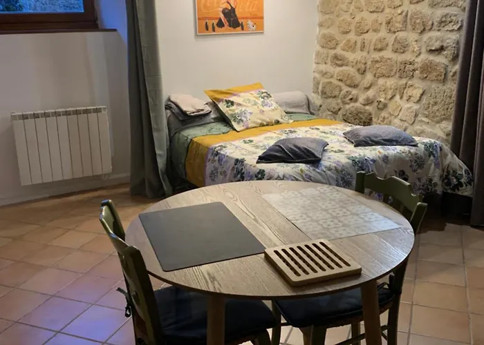 Ardéchois Hébergement de vacances Quintenas